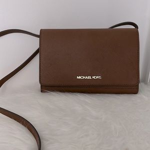 Michael Kors crossbody wallet